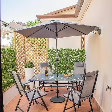 Carducci Apartment *